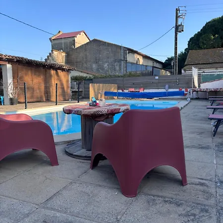 Pansiyon Roulotte En Camargue-hebergement Insolite 